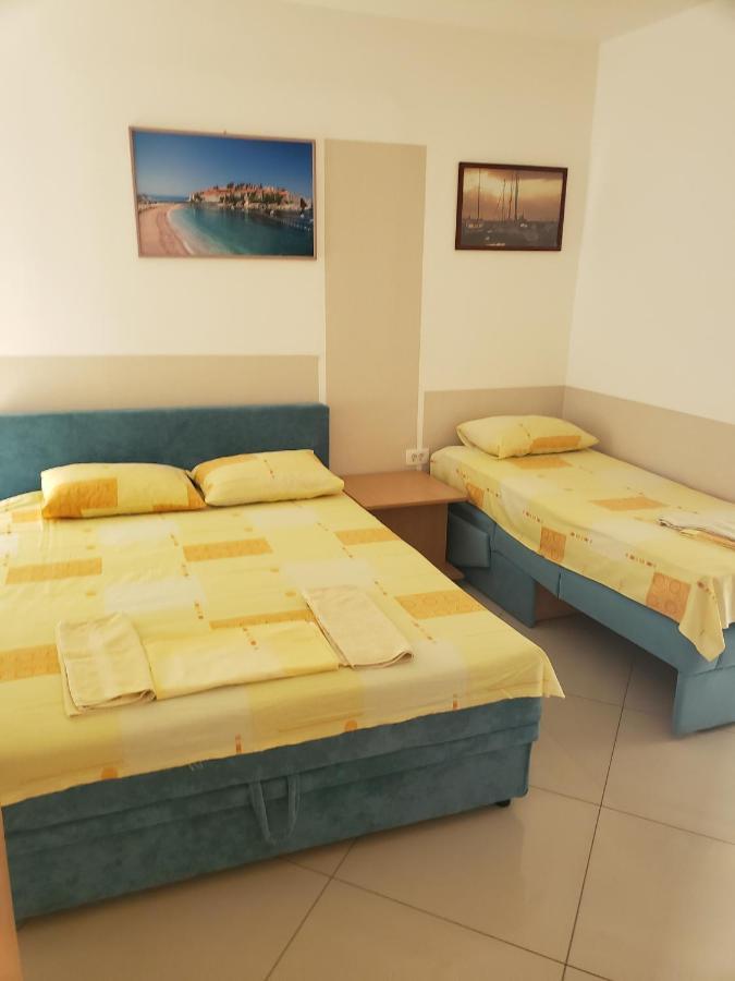 Apartments Petricevic Sutomore Exterior foto