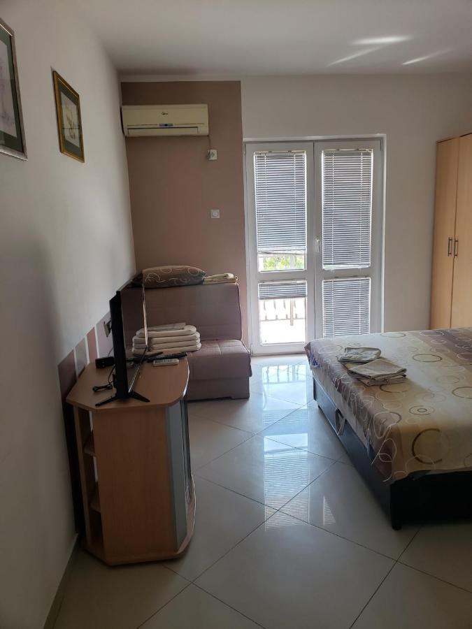 Apartments Petricevic Sutomore Exterior foto