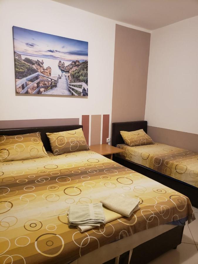 Apartments Petricevic Sutomore Exterior foto