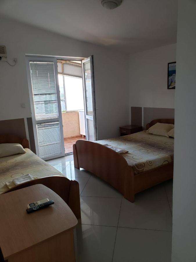 Apartments Petricevic Sutomore Exterior foto