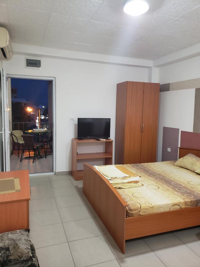 Apartments Petricevic Sutomore Exterior foto